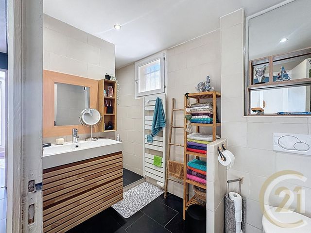 Appartement T4 &agrave; vendre - 4 pi&egrave;ces - 77,78 m2 - Cannes La Bocca - 06 - PROVENCE-ALPES-COTE-D-AZUR