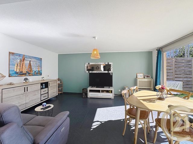 Appartement T4 &agrave; vendre - 4 pi&egrave;ces - 77,78 m2 - Cannes La Bocca - 06 - PROVENCE-ALPES-COTE-D-AZUR