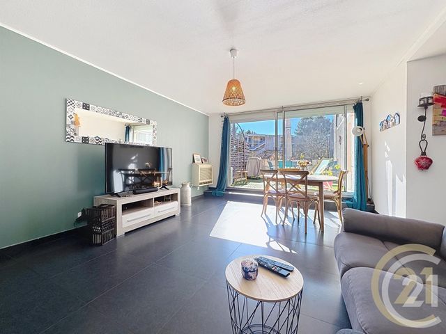 Appartement T4 &agrave; vendre - 4 pi&egrave;ces - 77,78 m2 - Cannes La Bocca - 06 - PROVENCE-ALPES-COTE-D-AZUR