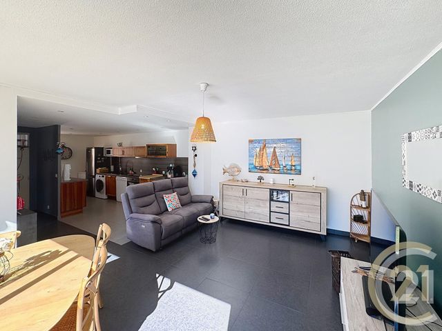 Appartement T4 &agrave; vendre - 4 pi&egrave;ces - 77,78 m2 - Cannes La Bocca - 06 - PROVENCE-ALPES-COTE-D-AZUR