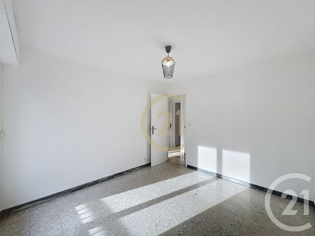 Appartement T3 &agrave; louer - 3 pi&egrave;ces - 66 m2 - Cannes - 06 - PROVENCE-ALPES-COTE-D-AZUR