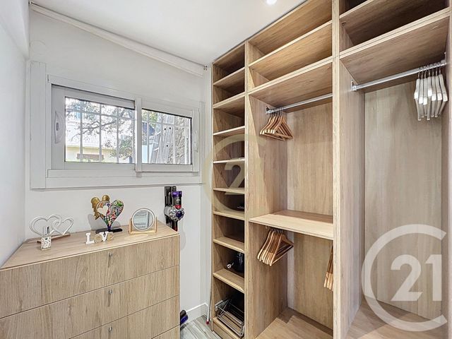 Appartement T2 &agrave; louer - 2 pi&egrave;ces - 42,37 m2 - Cannes La Bocca - 06 - PROVENCE-ALPES-COTE-D-AZUR
