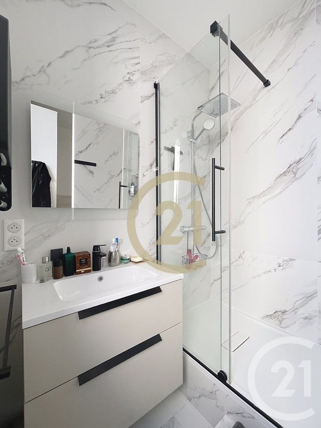 Appartement F5 &agrave; vendre - 5 pi&egrave;ces - 89 m2 - Cannes - 06 - PROVENCE-ALPES-COTE-D-AZUR