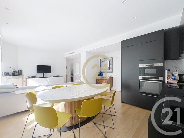 Appartement F5 &agrave; vendre - 5 pi&egrave;ces - 89 m2 - Cannes - 06 - PROVENCE-ALPES-COTE-D-AZUR