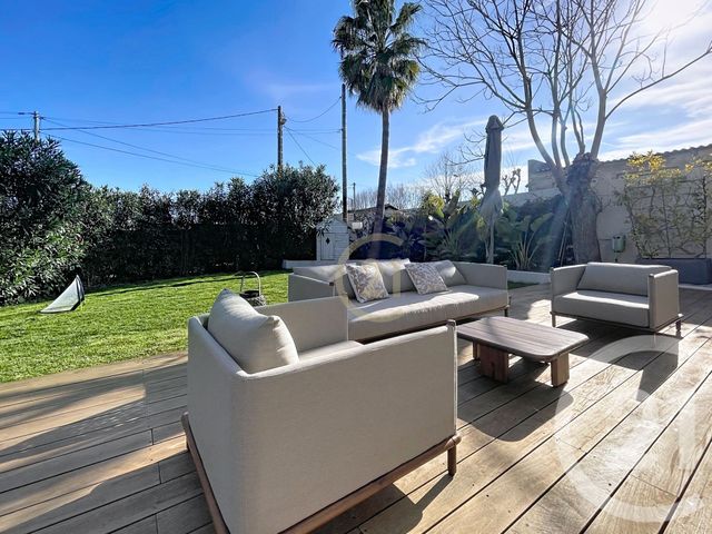 Maison &agrave; louer - 5 pi&egrave;ces - 113,49 m2 - Mougins - 06 - PROVENCE-ALPES-COTE-D-AZUR