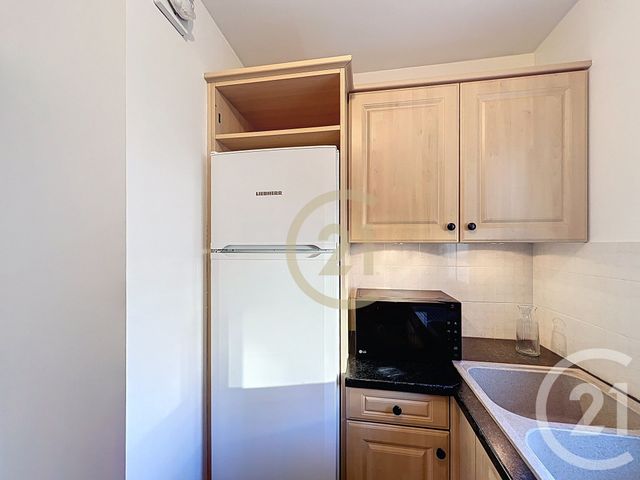 Appartement T2 &agrave; louer - 2 pi&egrave;ces - 41,01 m2 - Le Cannet - 06 - PROVENCE-ALPES-COTE-D-AZUR