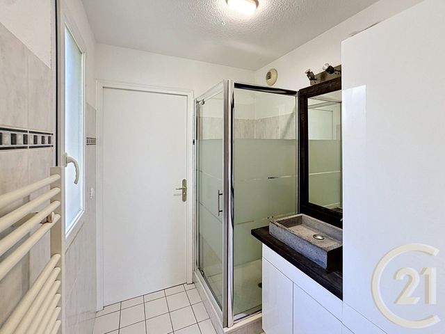 Appartement F3 &agrave; vendre - 3 pi&egrave;ces - 64 m2 - Cannes La Bocca - 06 - PROVENCE-ALPES-COTE-D-AZUR