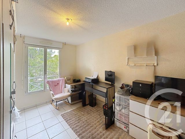 Appartement F3 &agrave; vendre - 3 pi&egrave;ces - 64 m2 - Cannes La Bocca - 06 - PROVENCE-ALPES-COTE-D-AZUR