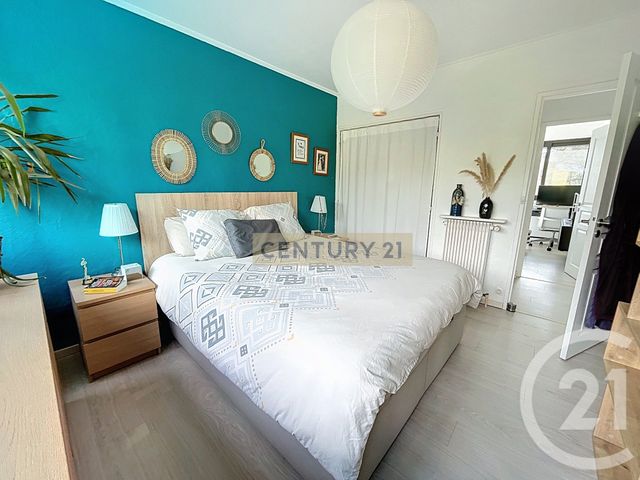 Appartement F4 &agrave; vendre - 4 pi&egrave;ces - 71,88 m2 - Cannes La Bocca - 06 - PROVENCE-ALPES-COTE-D-AZUR