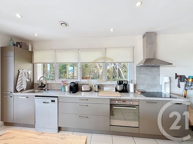 Appartement T4 &agrave; louer - 4 pi&egrave;ces - 113,95 m2 - Le Cannet - 06 - PROVENCE-ALPES-COTE-D-AZUR