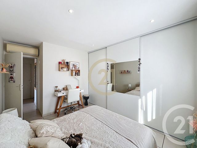 Appartement T4 &agrave; louer - 4 pi&egrave;ces - 113,95 m2 - Le Cannet - 06 - PROVENCE-ALPES-COTE-D-AZUR