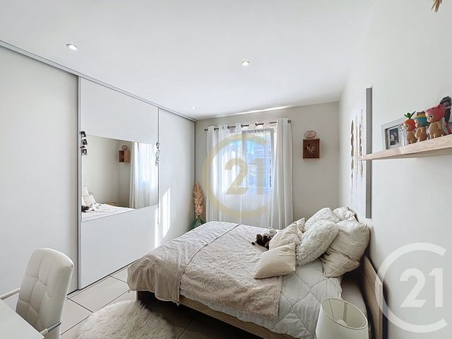 Appartement T4 &agrave; louer - 4 pi&egrave;ces - 113,95 m2 - Le Cannet - 06 - PROVENCE-ALPES-COTE-D-AZUR