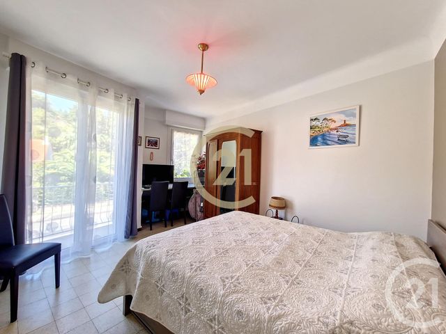 Appartement F3 &agrave; vendre - 3 pi&egrave;ces - 80 m2 - Cannes La Bocca - 06 - PROVENCE-ALPES-COTE-D-AZUR