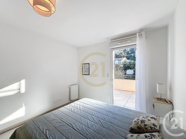 Appartement F2 &agrave; louer - 2 pi&egrave;ces - 38,01 m2 - Cannes La Bocca - 06 - PROVENCE-ALPES-COTE-D-AZUR