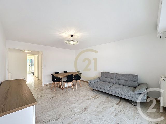 Appartement T3 &agrave; louer - 3 pi&egrave;ces - 64,48 m2 - Cannes - 06 - PROVENCE-ALPES-COTE-D-AZUR
