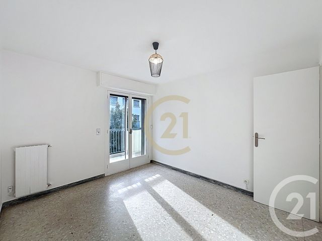 Appartement T3 &agrave; louer - 3 pi&egrave;ces - 64,48 m2 - Cannes - 06 - PROVENCE-ALPES-COTE-D-AZUR