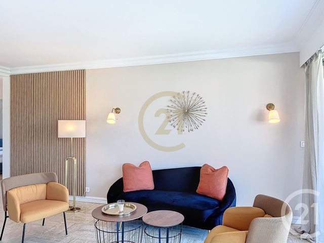 Appartement F3 &agrave; louer - 3 pi&egrave;ces - 69,11 m2 - Cannes - 06 - PROVENCE-ALPES-COTE-D-AZUR