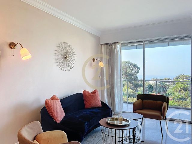Appartement F3 &agrave; louer - 3 pi&egrave;ces - 69,11 m2 - Cannes - 06 - PROVENCE-ALPES-COTE-D-AZUR