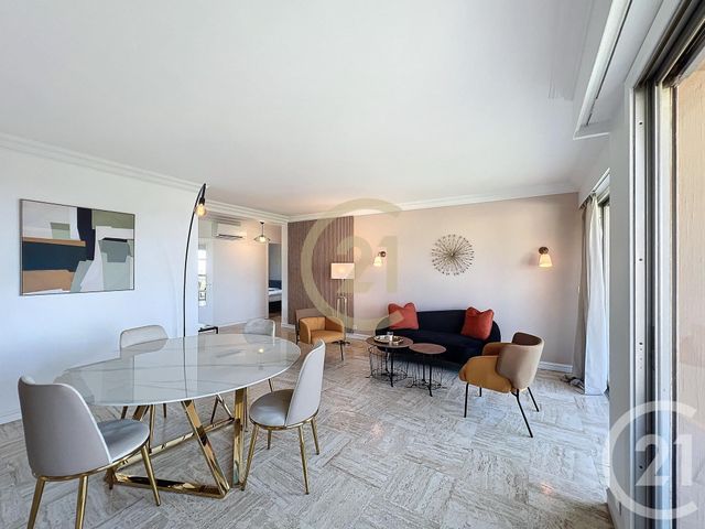 Appartement F3 &agrave; louer - 3 pi&egrave;ces - 69,11 m2 - Cannes - 06 - PROVENCE-ALPES-COTE-D-AZUR