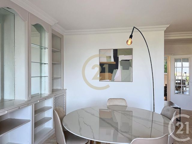 Appartement F3 &agrave; louer - 3 pi&egrave;ces - 69,11 m2 - Cannes - 06 - PROVENCE-ALPES-COTE-D-AZUR