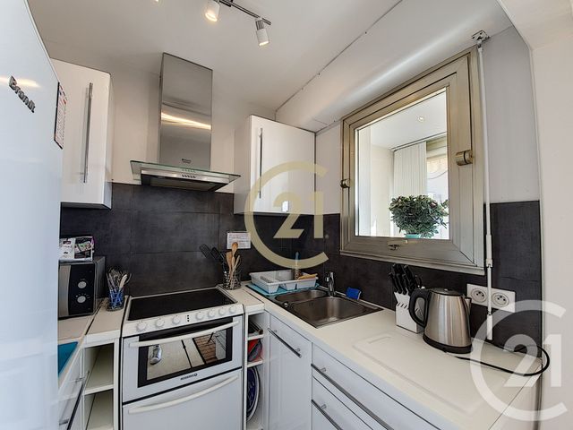 Appartement Studio &agrave; louer - 1 pi&egrave;ce - 25,44 m2 - Cannes - 06 - PROVENCE-ALPES-COTE-D-AZUR
