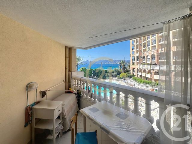 Appartement Studio Cabine &agrave; vendre - 1 pi&egrave;ce - 22,50 m2 - Cannes La Bocca - 06 - PROVENCE-ALPES-COTE-D-AZUR