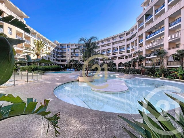 Appartement F2 &agrave; vendre - 2 pi&egrave;ces - 28 m2 - Cannes La Bocca - 06 - PROVENCE-ALPES-COTE-D-AZUR