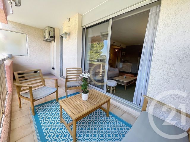 Appartement F3 &agrave; vendre - 3 pi&egrave;ces - 65,13 m2 - Le Cannet - 06 - PROVENCE-ALPES-COTE-D-AZUR