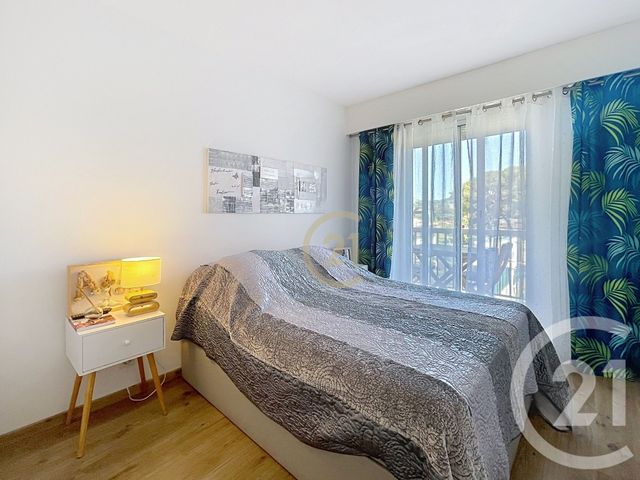 Appartement F3 &agrave; vendre - 3 pi&egrave;ces - 65,13 m2 - Le Cannet - 06 - PROVENCE-ALPES-COTE-D-AZUR