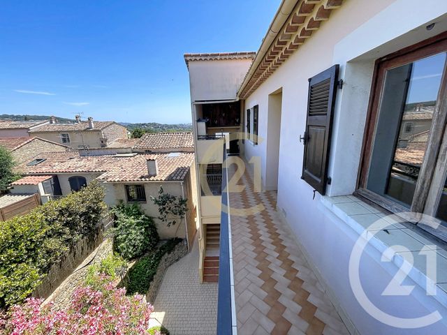 Appartement F3 &agrave; vendre - 3 pi&egrave;ces - 67,65 m2 - La Roquette Sur Siagne - 06 - PROVENCE-ALPES-COTE-D-AZUR