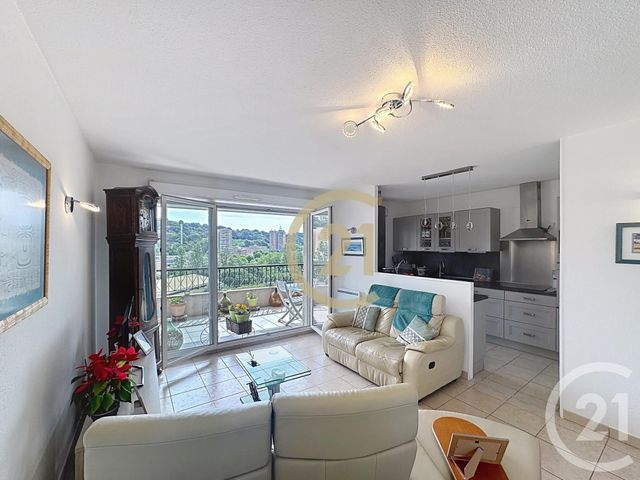 Appartement T3 &agrave; vendre - 3 pi&egrave;ces - 60 m2 - Cannes La Bocca - 06 - PROVENCE-ALPES-COTE-D-AZUR