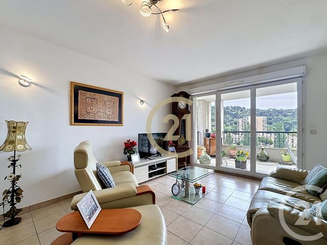 Appartement T3 &agrave; vendre - 3 pi&egrave;ces - 60 m2 - Cannes La Bocca - 06 - PROVENCE-ALPES-COTE-D-AZUR
