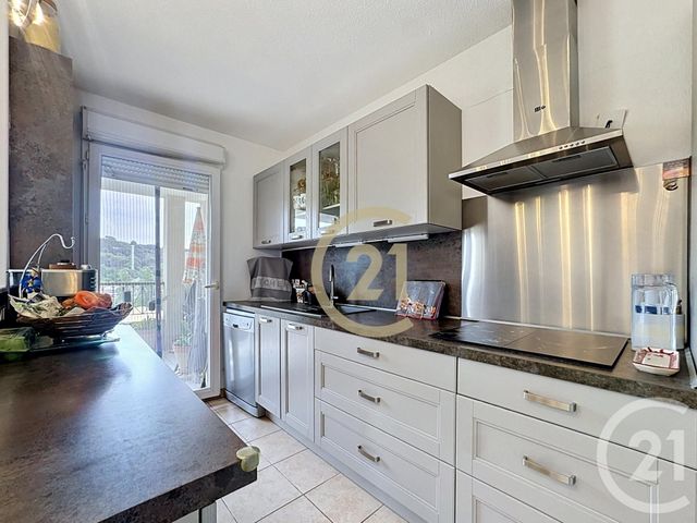 Appartement T3 &agrave; vendre - 3 pi&egrave;ces - 60 m2 - Cannes La Bocca - 06 - PROVENCE-ALPES-COTE-D-AZUR