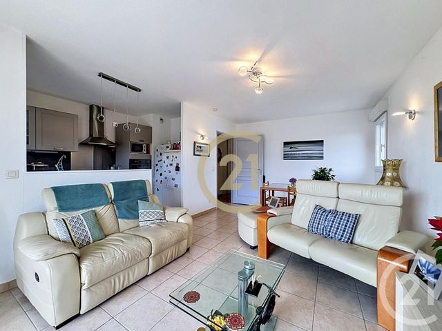 Appartement T3 &agrave; vendre - 3 pi&egrave;ces - 60 m2 - Cannes La Bocca - 06 - PROVENCE-ALPES-COTE-D-AZUR