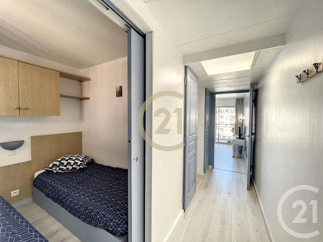 Appartement F2 &agrave; louer - 2 pi&egrave;ces - 25,32 m2 - Cannes La Bocca - 06 - PROVENCE-ALPES-COTE-D-AZUR