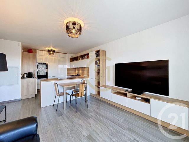 Appartement F3 &agrave; vendre - 3 pi&egrave;ces - 60 m2 - Cannes La Bocca - 06 - PROVENCE-ALPES-COTE-D-AZUR