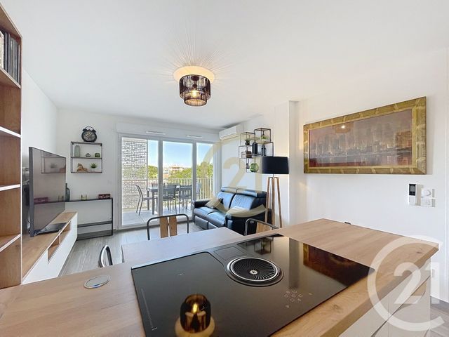 Appartement F3 &agrave; vendre - 3 pi&egrave;ces - 60 m2 - Cannes La Bocca - 06 - PROVENCE-ALPES-COTE-D-AZUR
