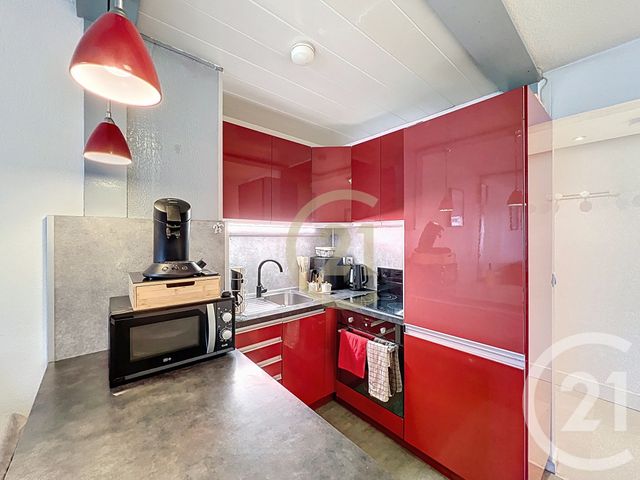 Appartement T2 &agrave; louer - 2 pi&egrave;ces - 41,68 m2 - Cannes La Bocca - 06 - PROVENCE-ALPES-COTE-D-AZUR