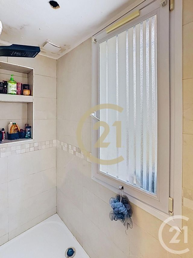 Appartement F4 &agrave; vendre - 4 pi&egrave;ces - 62,02 m2 - Cannes La Bocca - 06 - PROVENCE-ALPES-COTE-D-AZUR