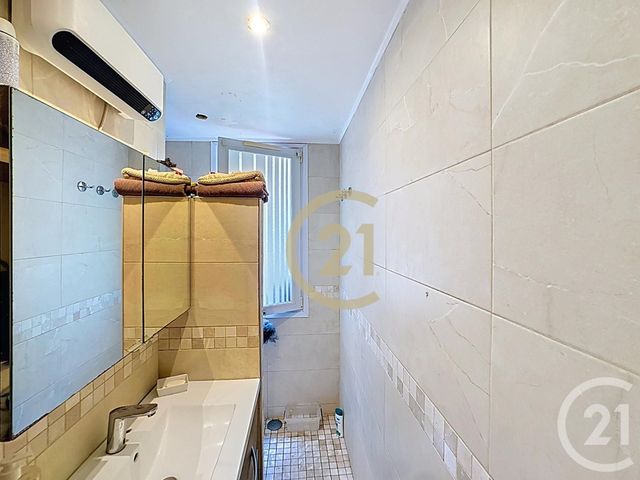 Appartement F4 &agrave; vendre - 4 pi&egrave;ces - 62,02 m2 - Cannes La Bocca - 06 - PROVENCE-ALPES-COTE-D-AZUR