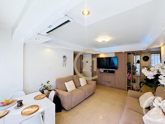 Appartement F4 &agrave; vendre - 4 pi&egrave;ces - 62,02 m2 - Cannes La Bocca - 06 - PROVENCE-ALPES-COTE-D-AZUR