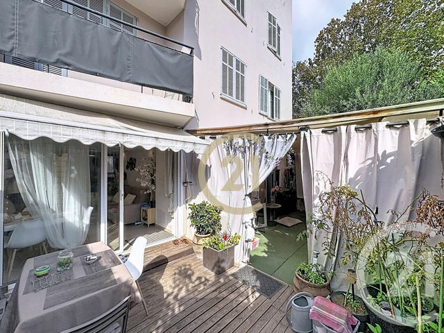 Appartement F4 &agrave; vendre - 4 pi&egrave;ces - 62,02 m2 - Cannes La Bocca - 06 - PROVENCE-ALPES-COTE-D-AZUR