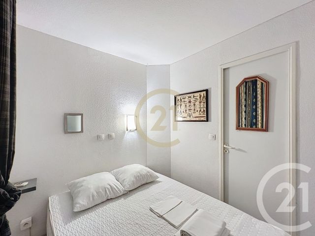 Appartement T2 &agrave; louer - 2 pi&egrave;ces - 24,80 m2 - Cannes La Bocca - 06 - PROVENCE-ALPES-COTE-D-AZUR