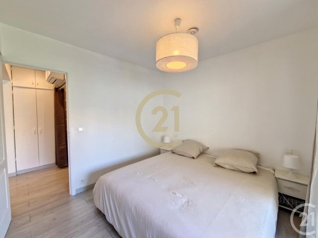 Appartement F2 &agrave; louer - 2 pi&egrave;ces - 45,34 m2 - Cannes La Bocca - 06 - PROVENCE-ALPES-COTE-D-AZUR