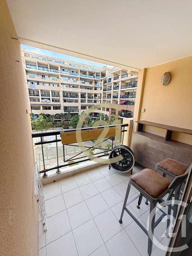 Appartement T2 &agrave; vendre - 2 pi&egrave;ces - 28,88 m2 - Cannes La Bocca - 06 - PROVENCE-ALPES-COTE-D-AZUR