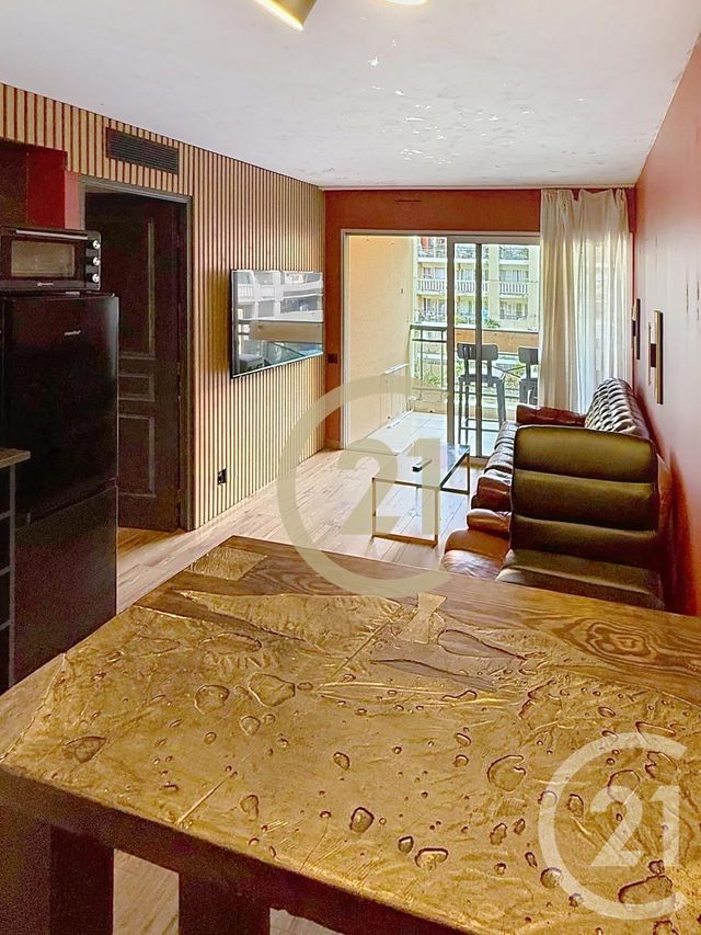 Appartement T2 &agrave; vendre - 2 pi&egrave;ces - 28,88 m2 - Cannes La Bocca - 06 - PROVENCE-ALPES-COTE-D-AZUR