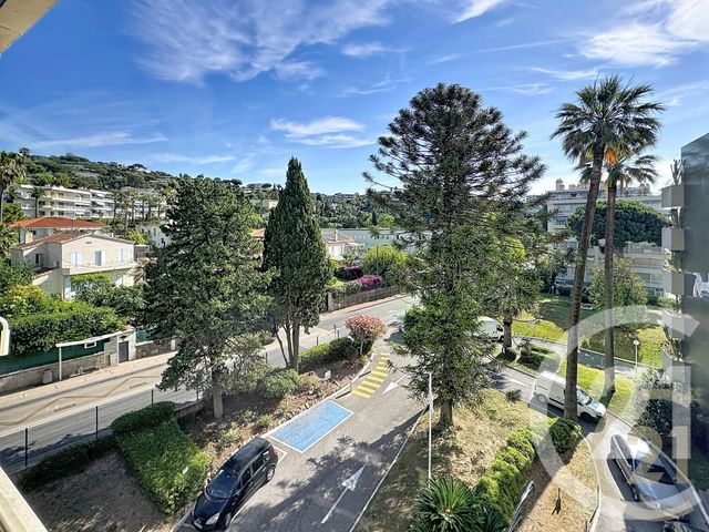 Appartement F1 &agrave; vendre - 1 pi&egrave;ce - 23 m2 - Cannes La Bocca - 06 - PROVENCE-ALPES-COTE-D-AZUR