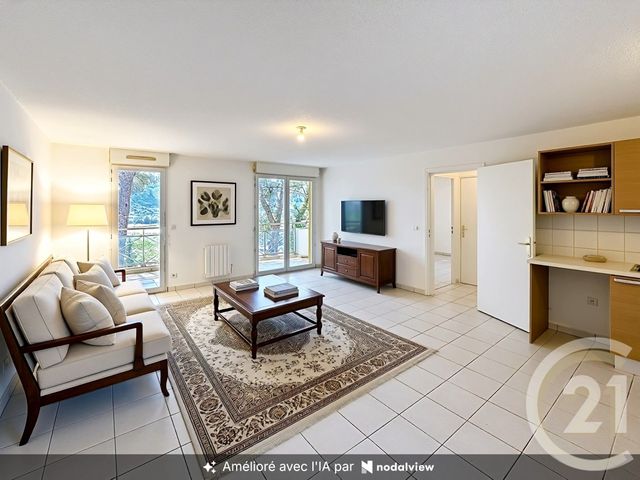 Appartement F3 &agrave; vendre - 3 pi&egrave;ces - 64 m2 - Cannes La Bocca - 06 - PROVENCE-ALPES-COTE-D-AZUR
