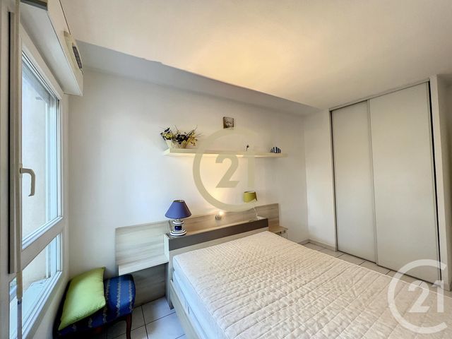 Appartement F2 &agrave; louer - 2 pi&egrave;ces - 45,80 m2 - Cannes La Bocca - 06 - PROVENCE-ALPES-COTE-D-AZUR