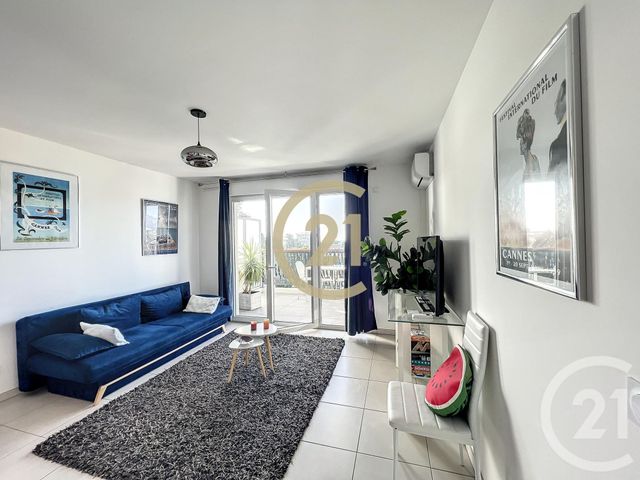 Appartement F2 &agrave; louer - 2 pi&egrave;ces - 44,51 m2 - Cannes La Bocca - 06 - PROVENCE-ALPES-COTE-D-AZUR